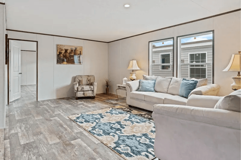 Raiford  home features