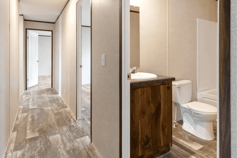 Raiford  home features