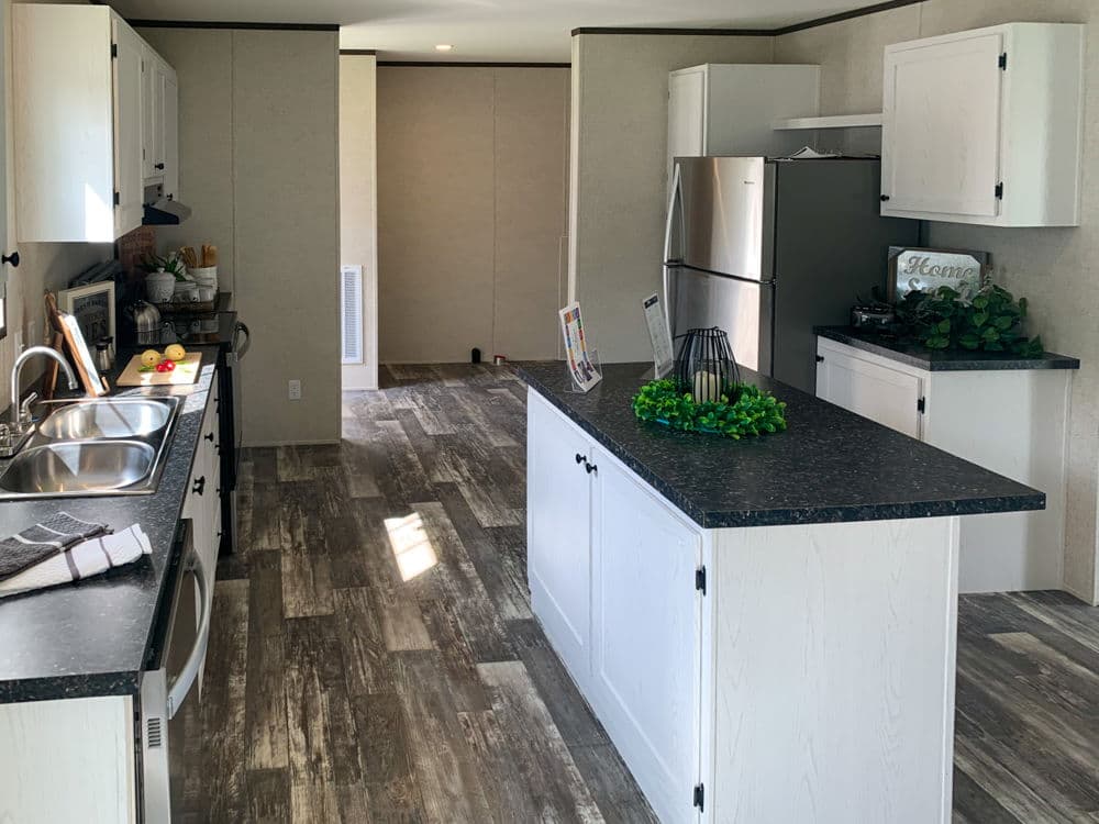 Wallboard 28 x 68 4 bed 2 bath 1,814 sq ft  kitchen home features