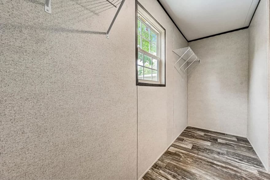 Wallboard 28 x 56 3 bed 2 bath 1,494 sq ft interior home features