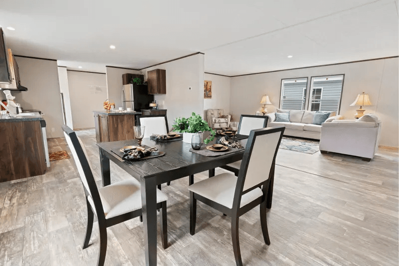 Raiford  home features
