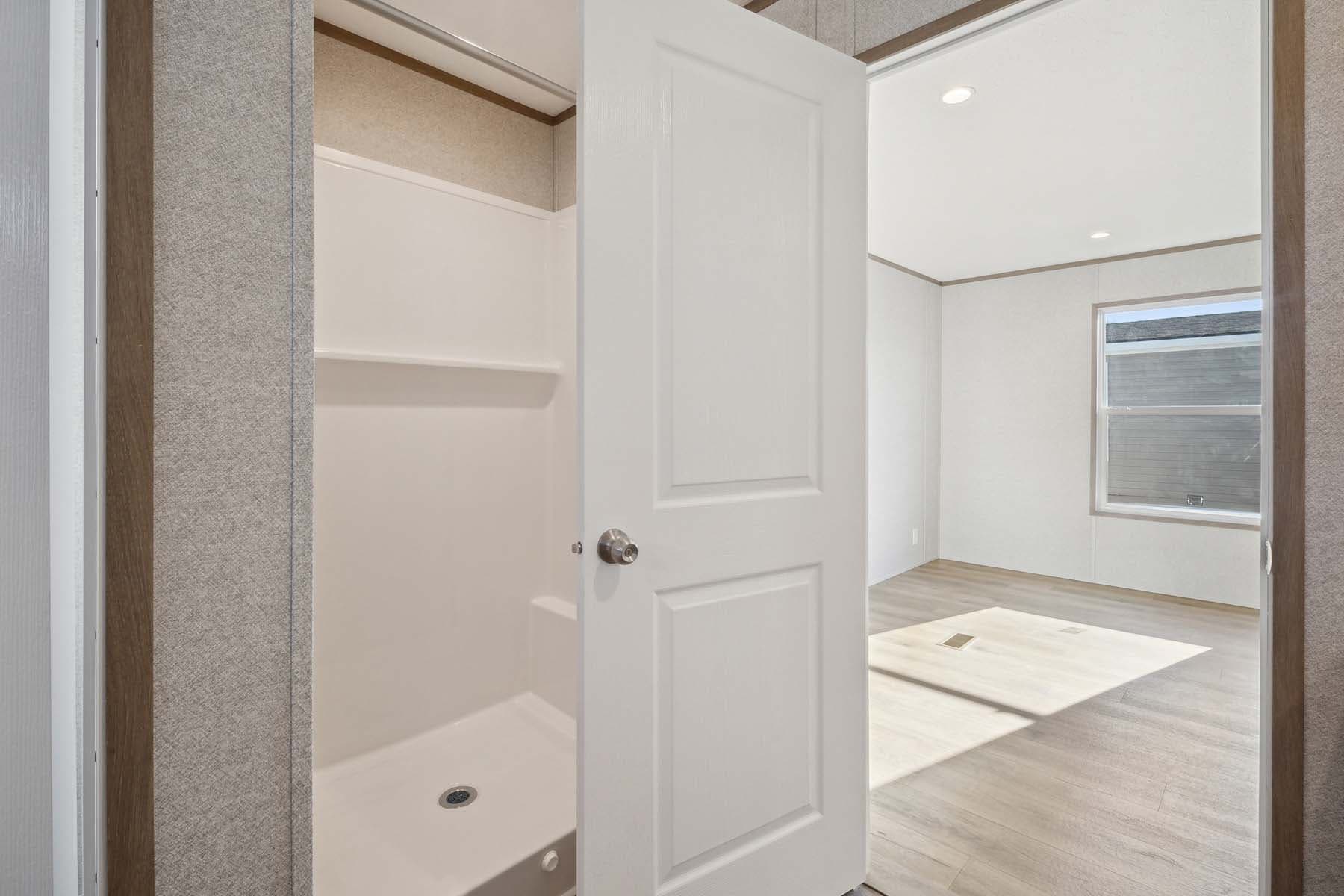 Burnett  home features