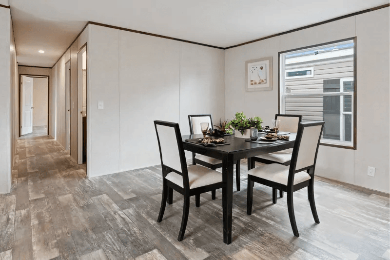 Raiford  home features