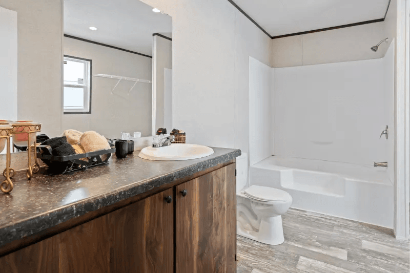 Raiford  home features