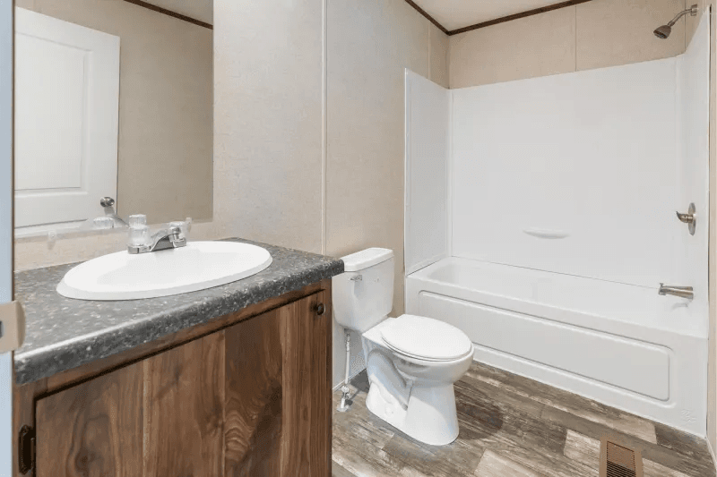 Raiford  home features