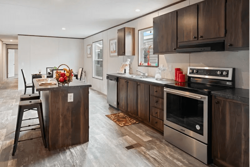 Raiford  home features